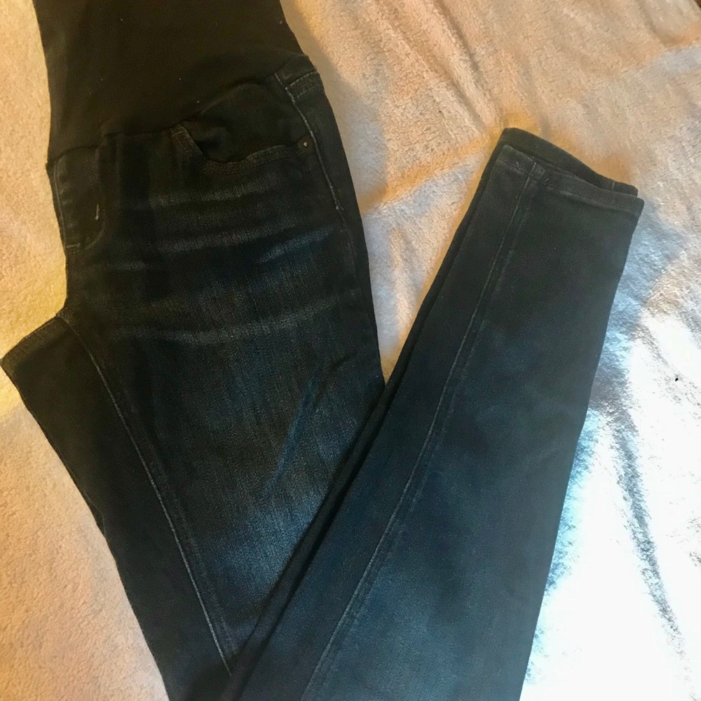 Maternity skinny jeans
